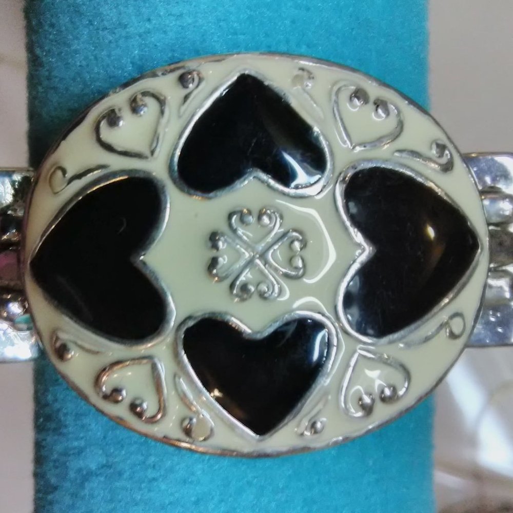 Glossy Heart Bracelet